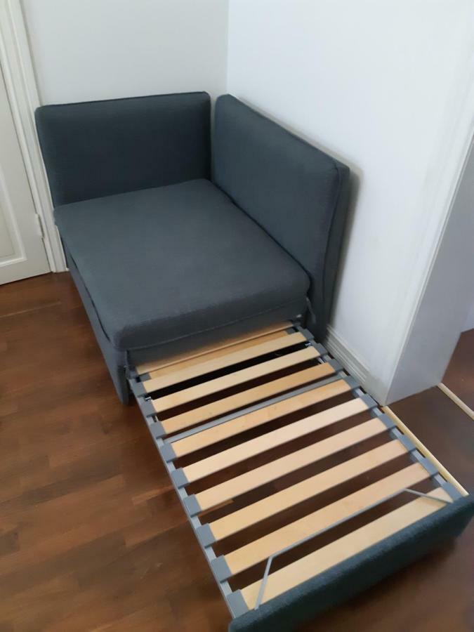 Remontoitu Asunto Vanhassa Talossa - Renovated Apartment At The Heart Of ตูร์กู ภายนอก รูปภาพ
